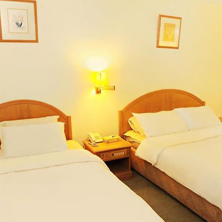 Borneo Hotel Кучінг Екстер'єр фото