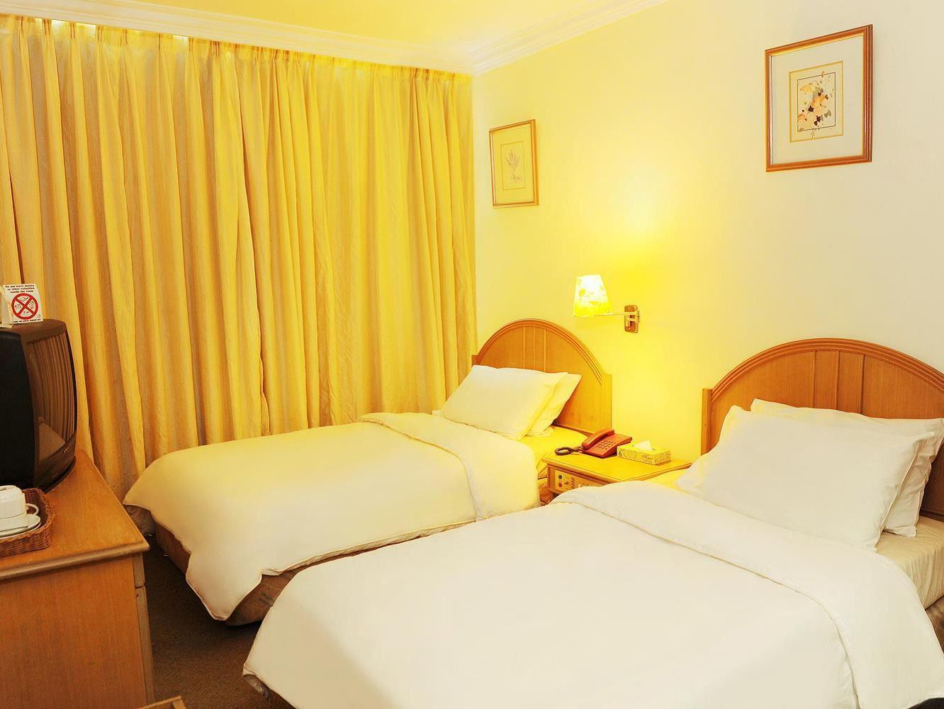 Borneo Hotel Кучінг Екстер'єр фото